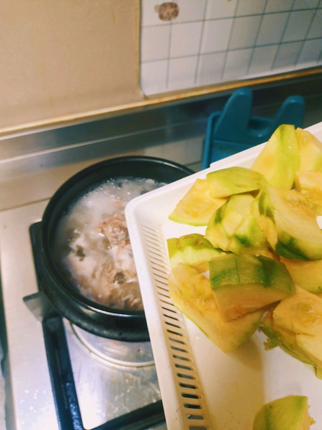 云南菜～小瓜排骨汤 精品 独家