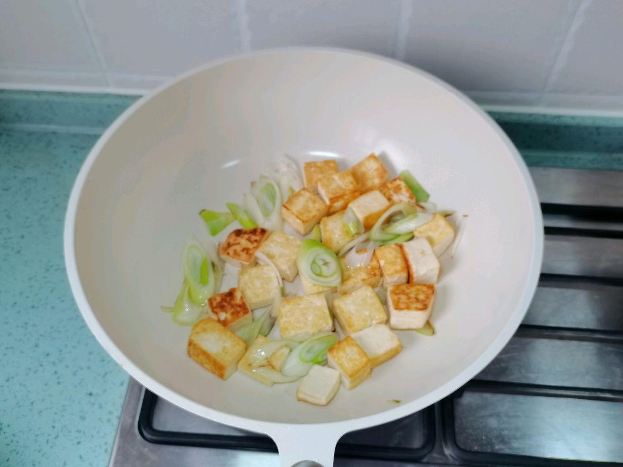 葱烧豆腐