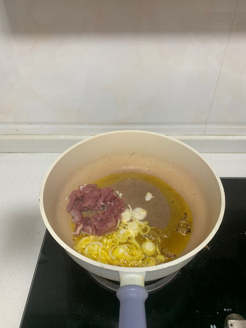 不放一滴盐的酱烧茄子土豆