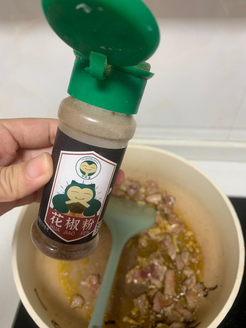 不放一滴盐的酱烧茄子土豆