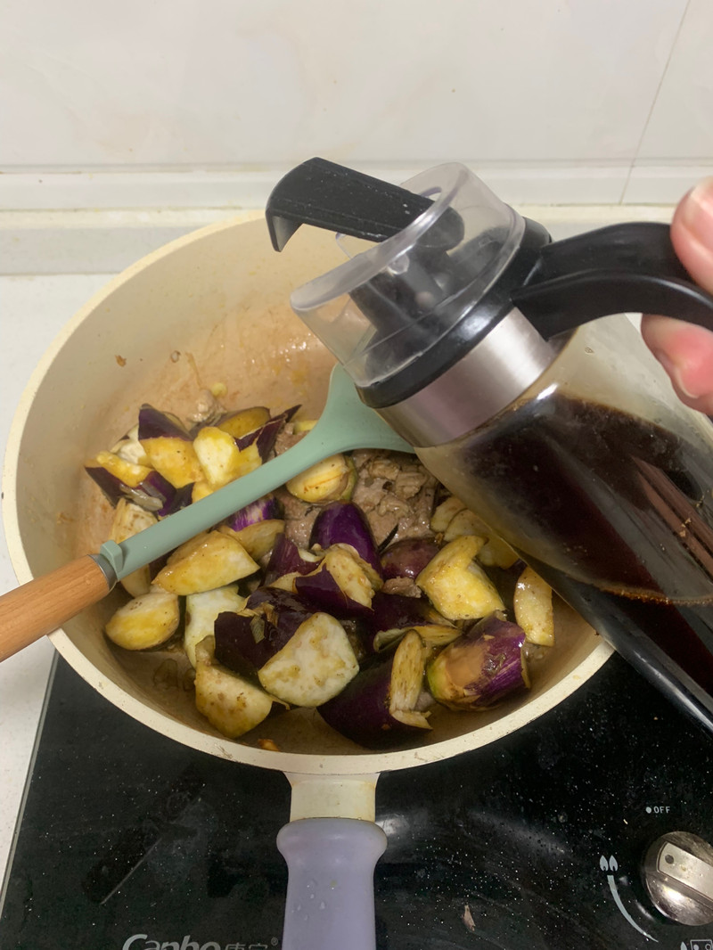 不放一滴盐的酱烧茄子土豆