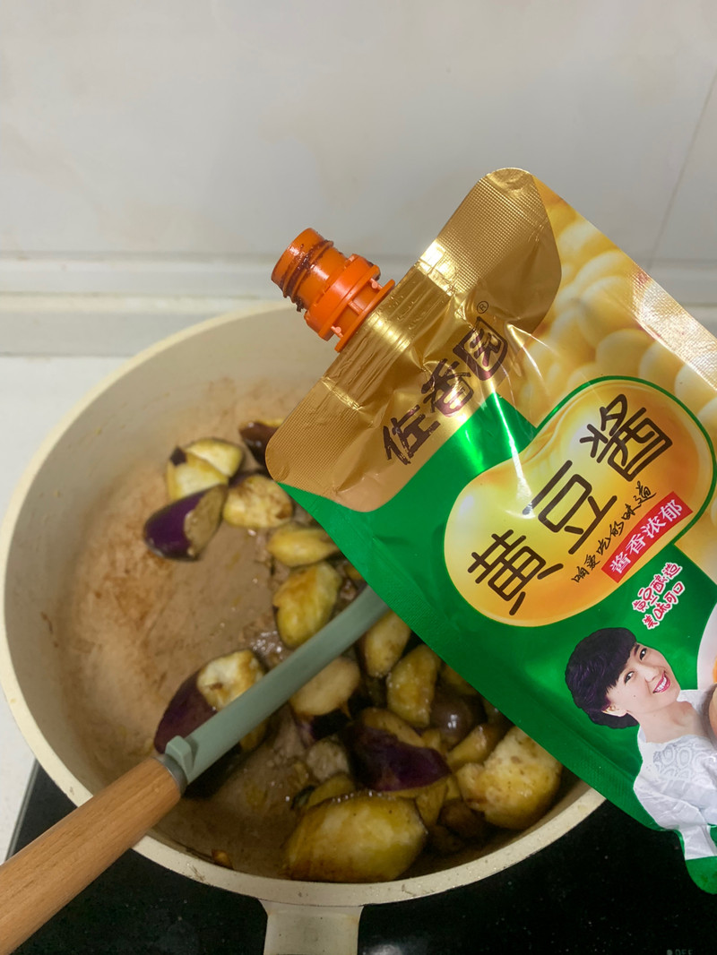 不放一滴盐的酱烧茄子土豆
