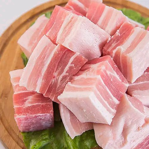 芋头红烧肉