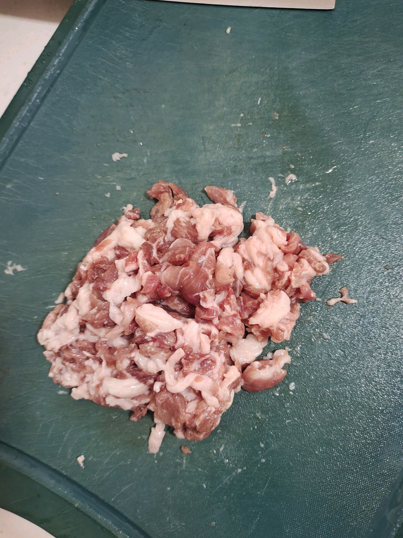萝卜苗炒肉末