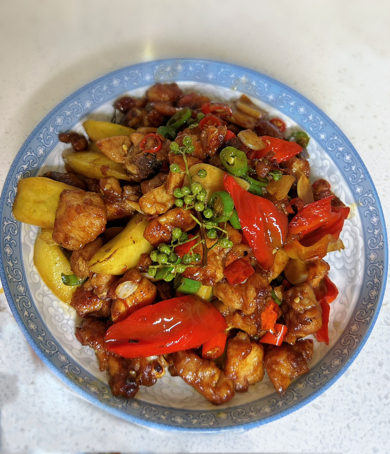 老成都风味黄瓜鲜椒鸡