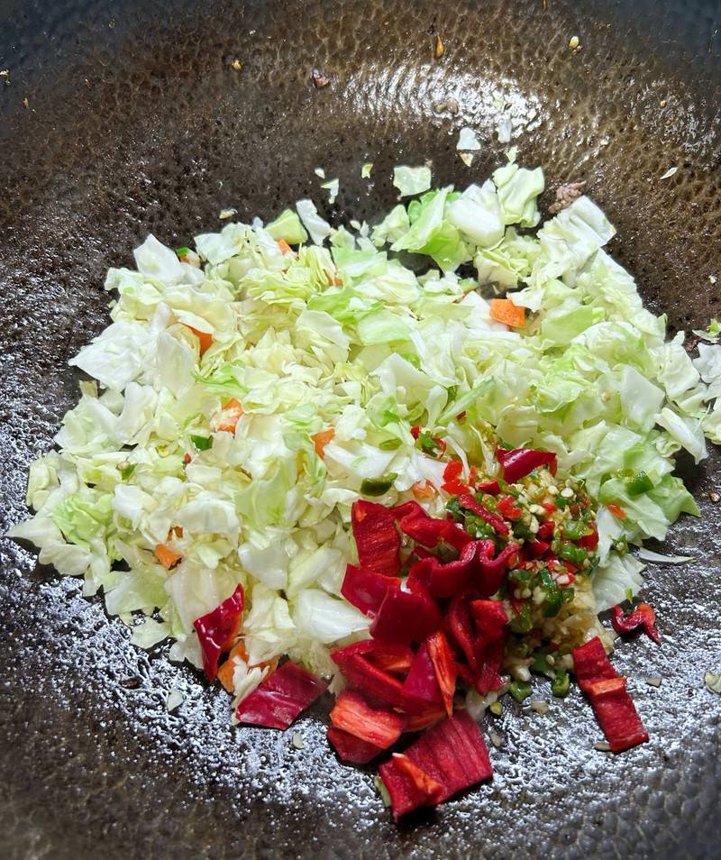 乱刀双椒牛肉末（一人食-快手菜）