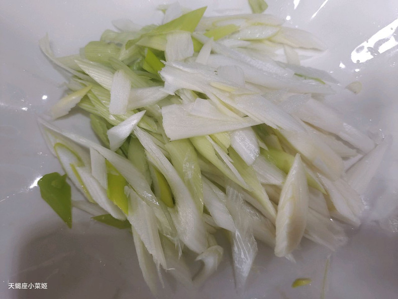 京酱肉丝