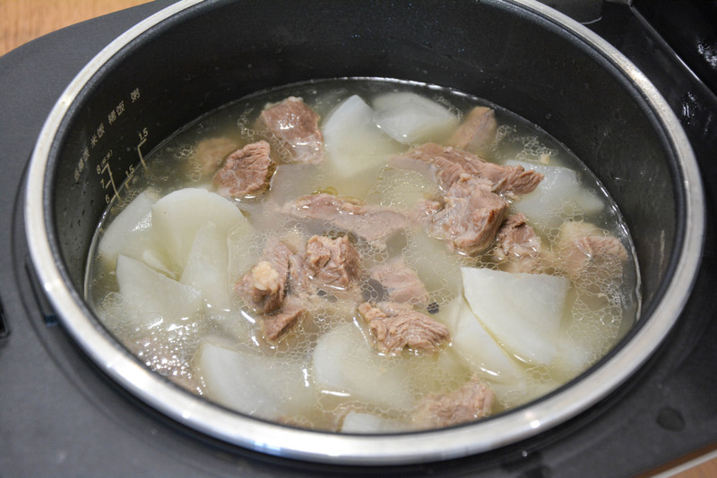 萝卜羊肉汤