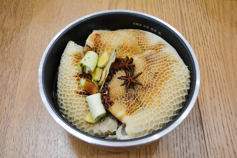 香卤金钱肚