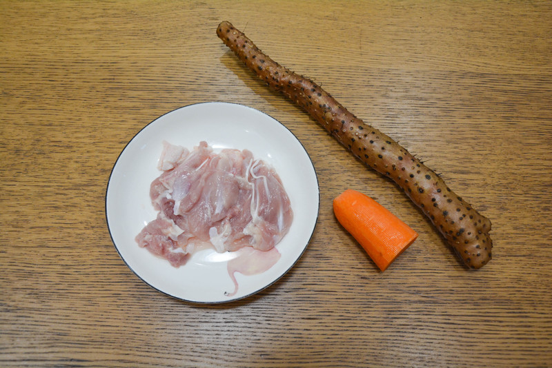 鸡腿肉炒山药
