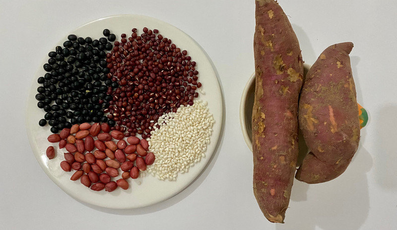 红薯花生红豆粥