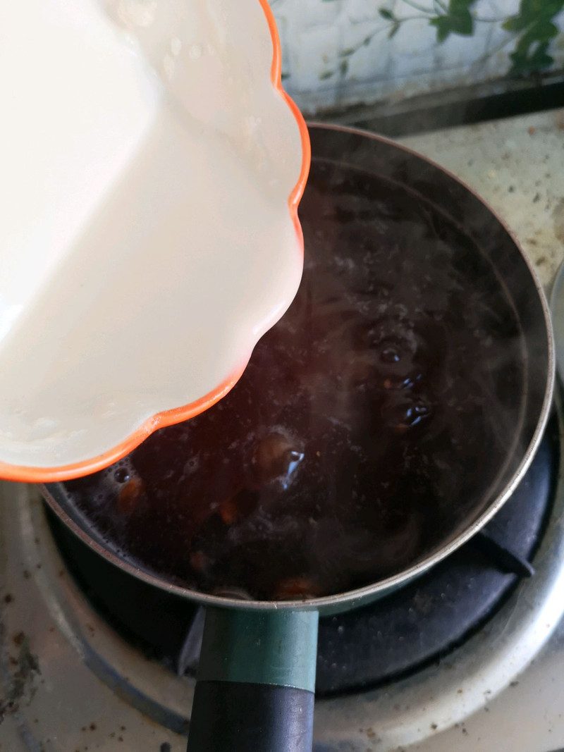 温补祛湿山药红豆薏仁粥