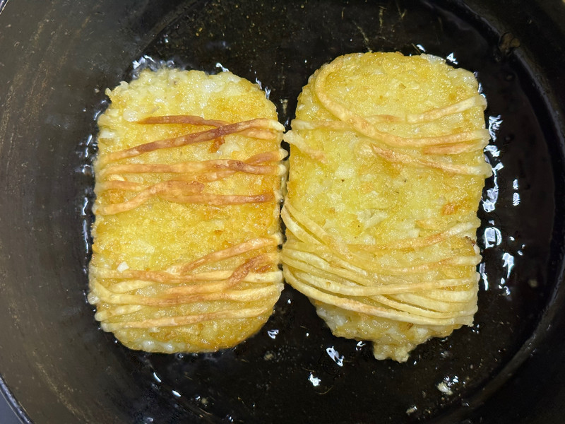 万圣节之红眼木乃伊薯饼
