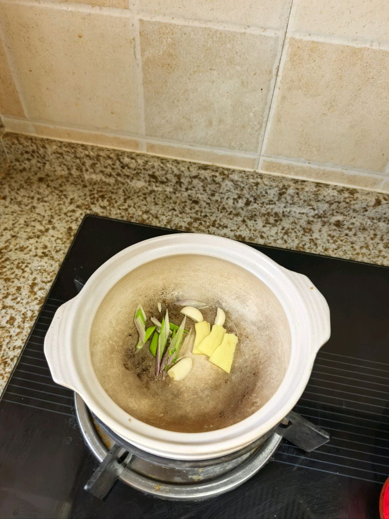 麻辣鲜香的毛血旺