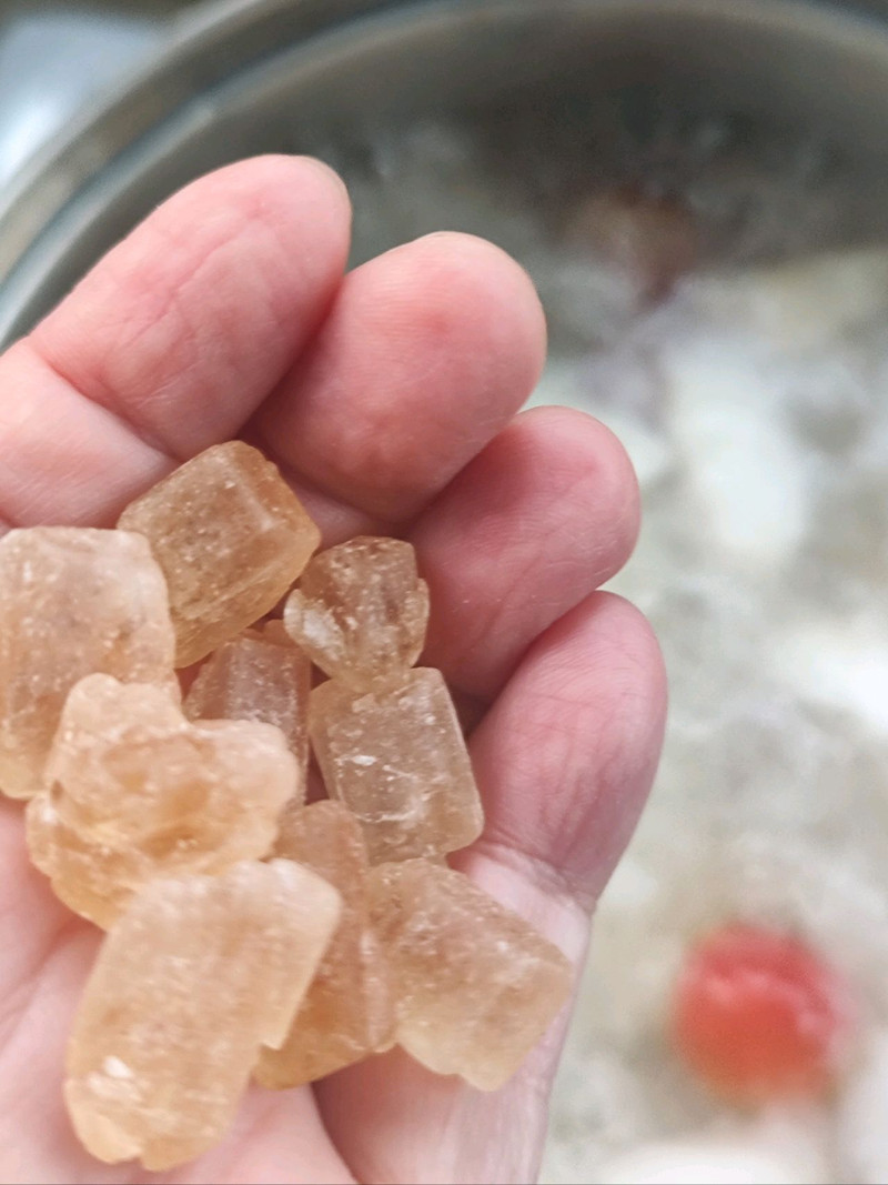 立冬第一补 雪梨银耳红果羹
