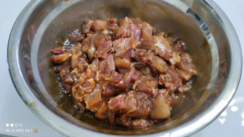 青椒兔丁 青椒兔丁
