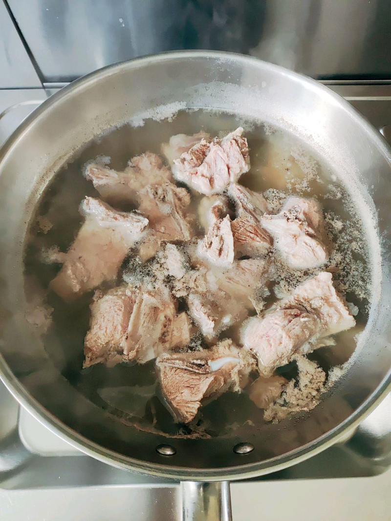 扇子骨炖萝卜青橄榄