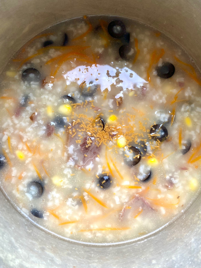 黑橄榄牛肉粥