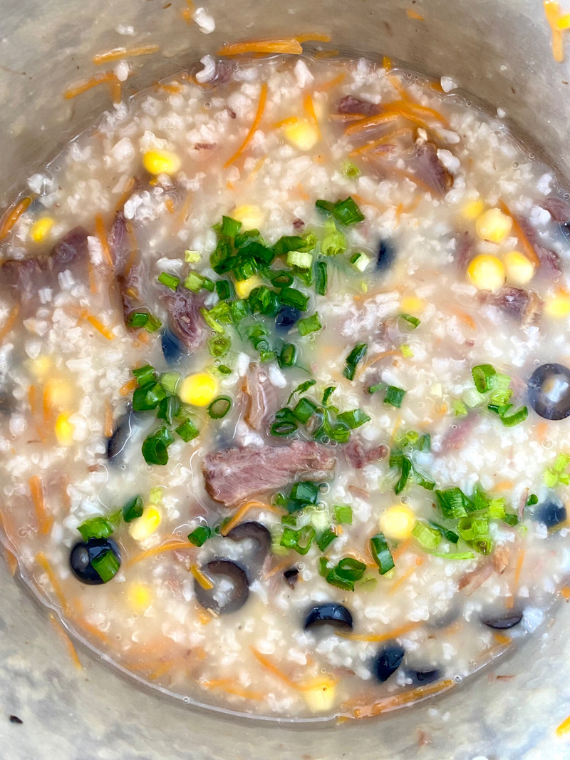 黑橄榄牛肉粥