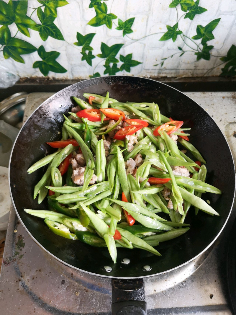 超香辣椒肉沫四季豆