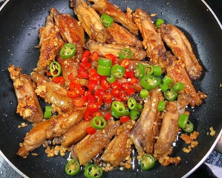 蒜香鸡翅