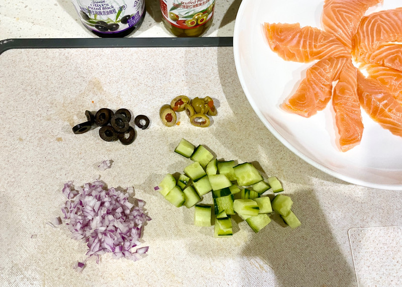 三文鱼刺身菜Carpaccio
