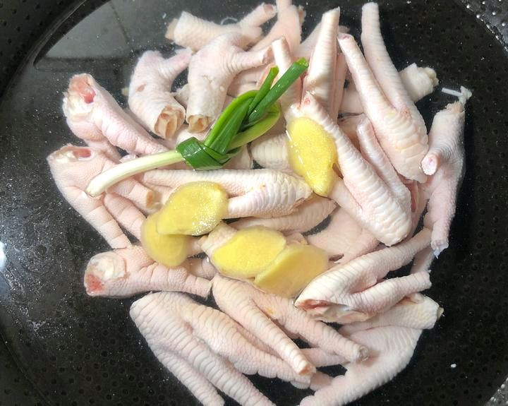蒜香鸡爪
