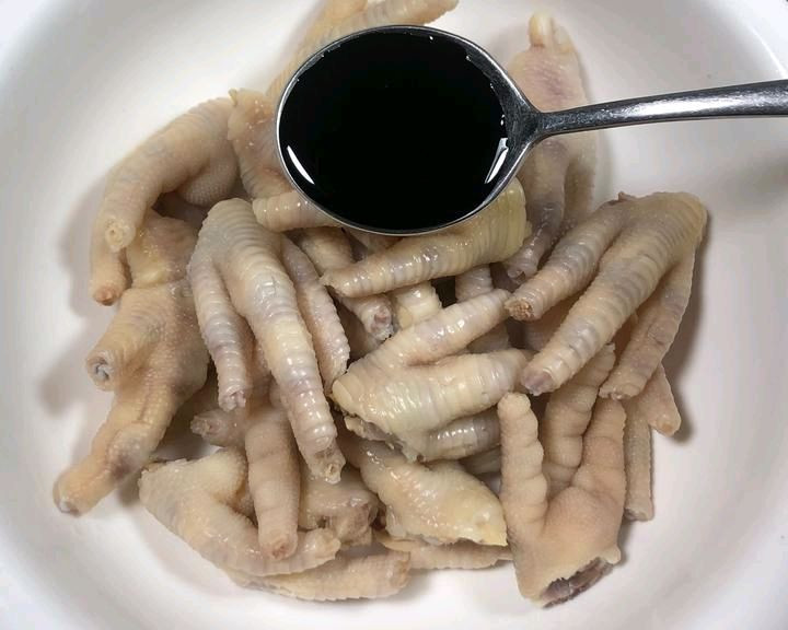 蒜香鸡爪