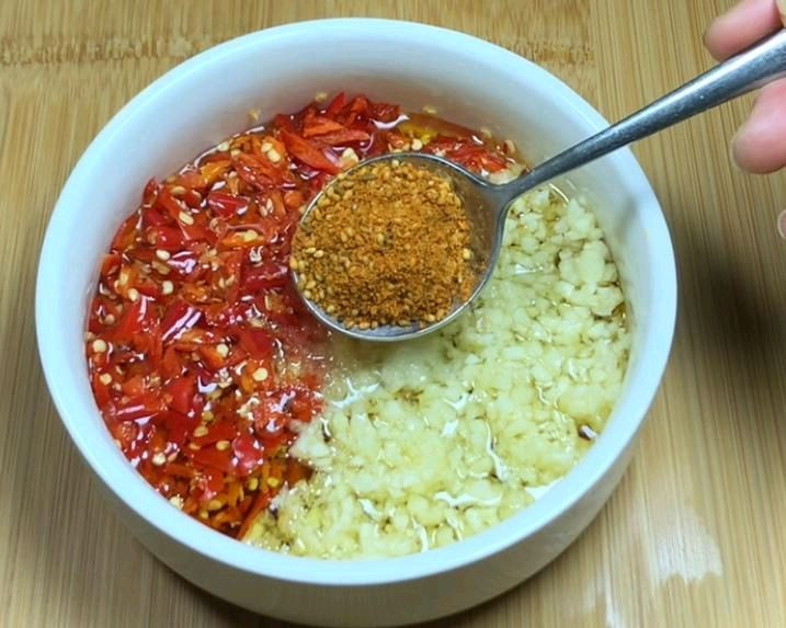 蒜香鸡爪
