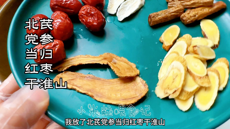 滋补猪肚鸡～附如何洗猪肚