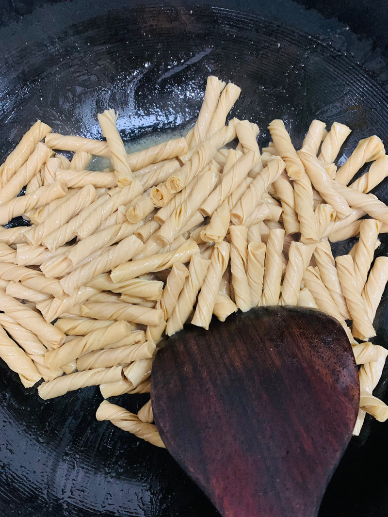 自制辣条（豆筋版）