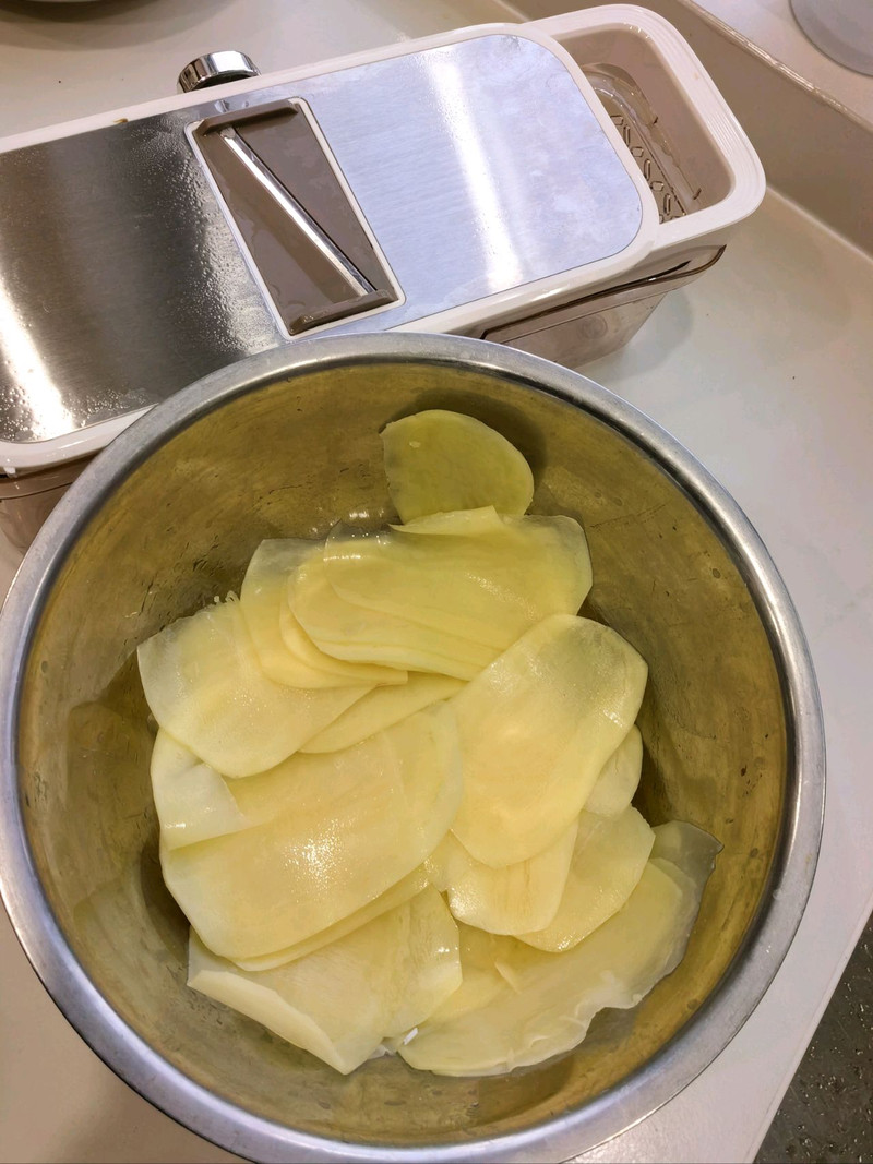 油炸孜然土豆片 油炸孜然土豆片