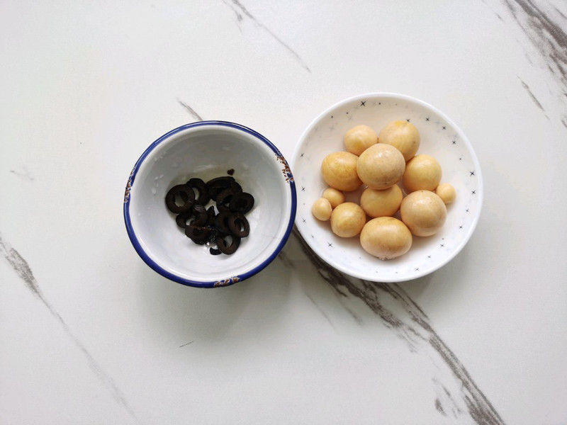 黑橄榄蛋珠炒饭