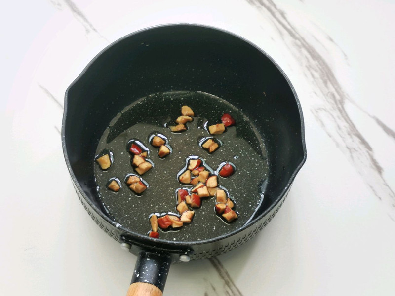 黑橄榄蛋珠炒饭
