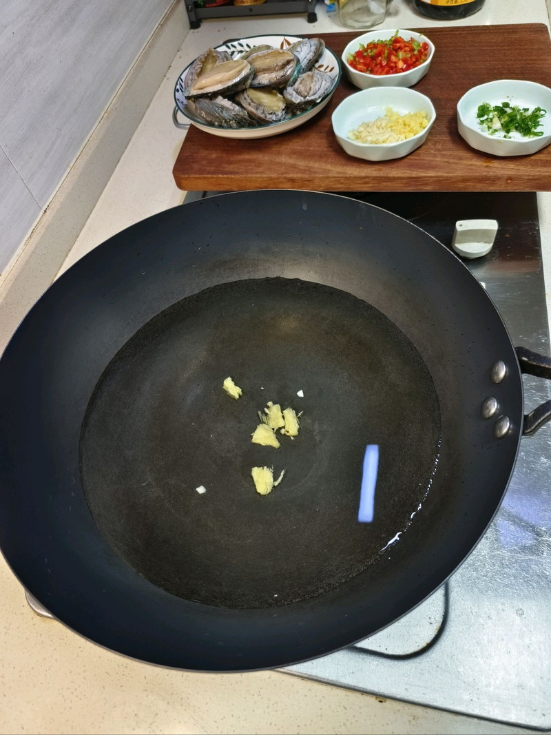 红烧鲍鱼