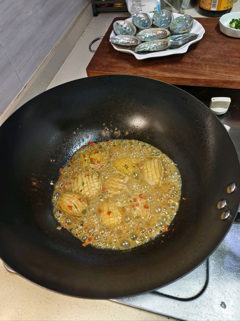 红烧鲍鱼