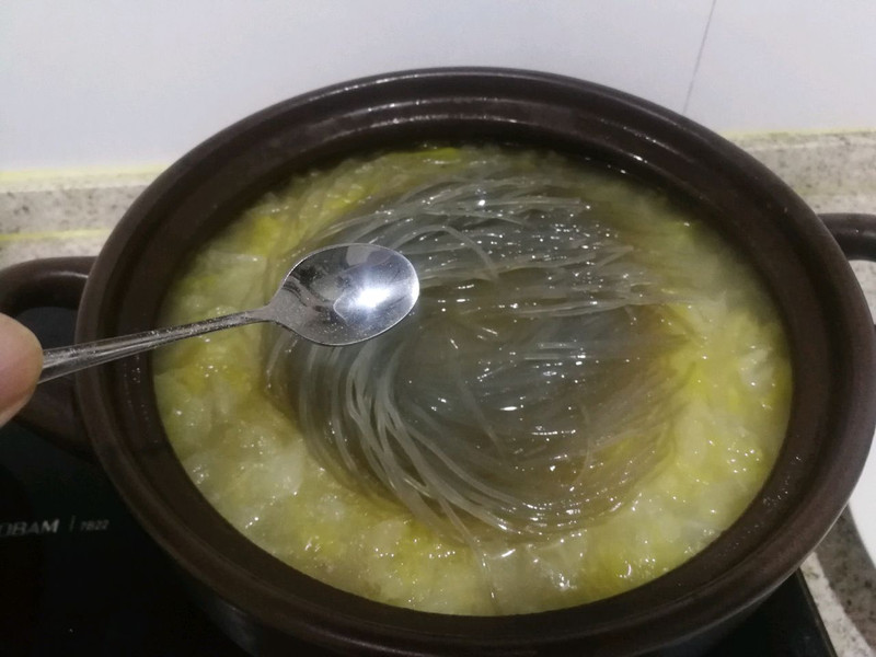 酸菜汆白肉