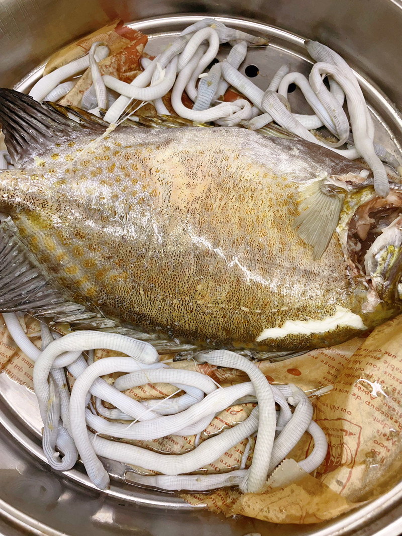 泥猛鱼蒸沙虫