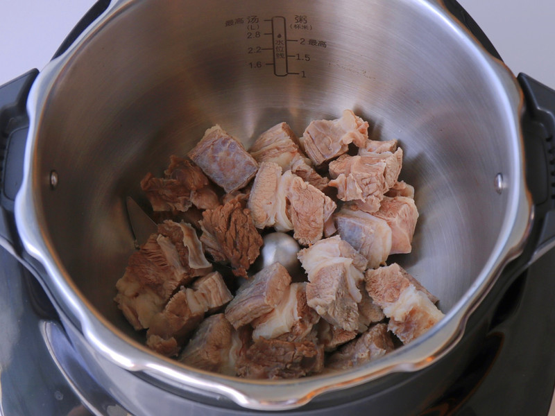 清炖牛肉汤