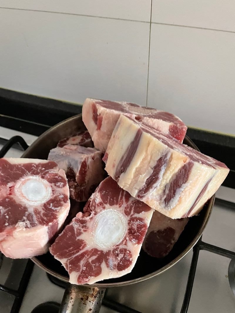 番茄牛尾汤