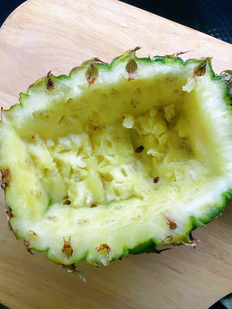 菠萝海鲜炒饭