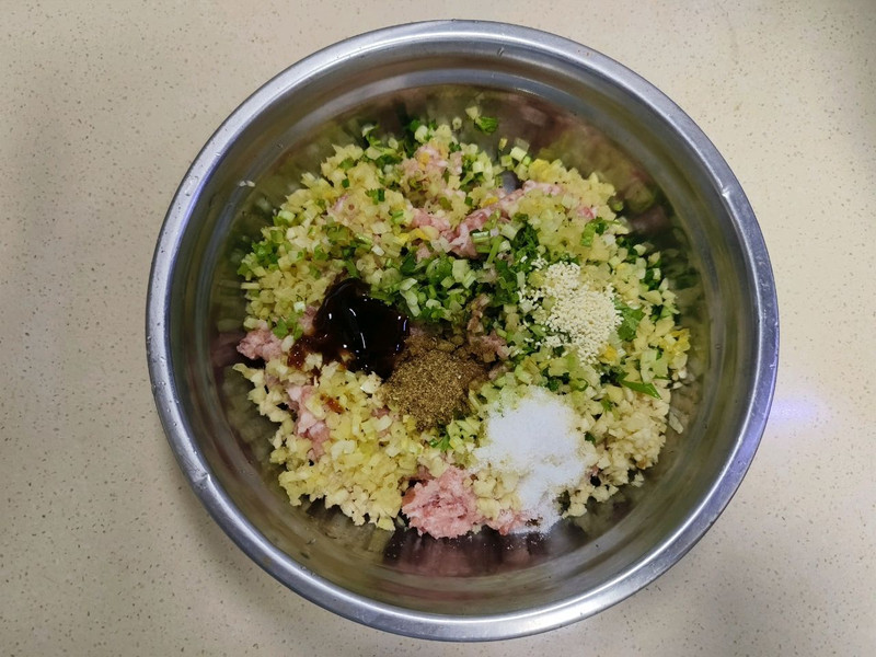 白菜包肉包