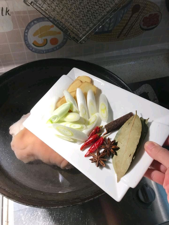 肘花———年夜饭
