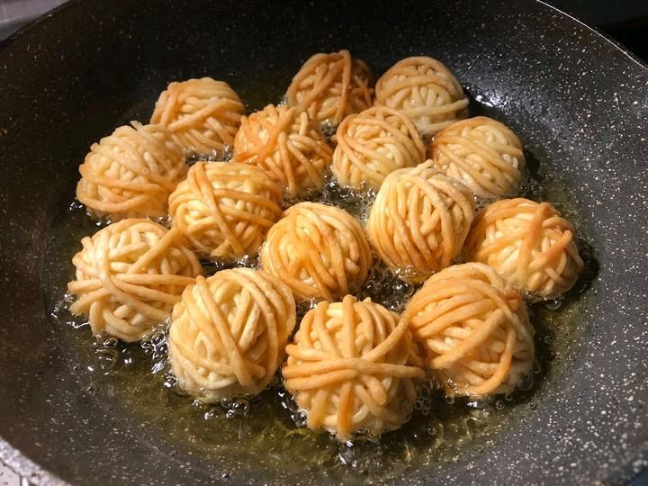 糖醋黄金绣球