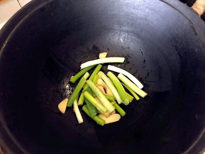 盐焗鸡