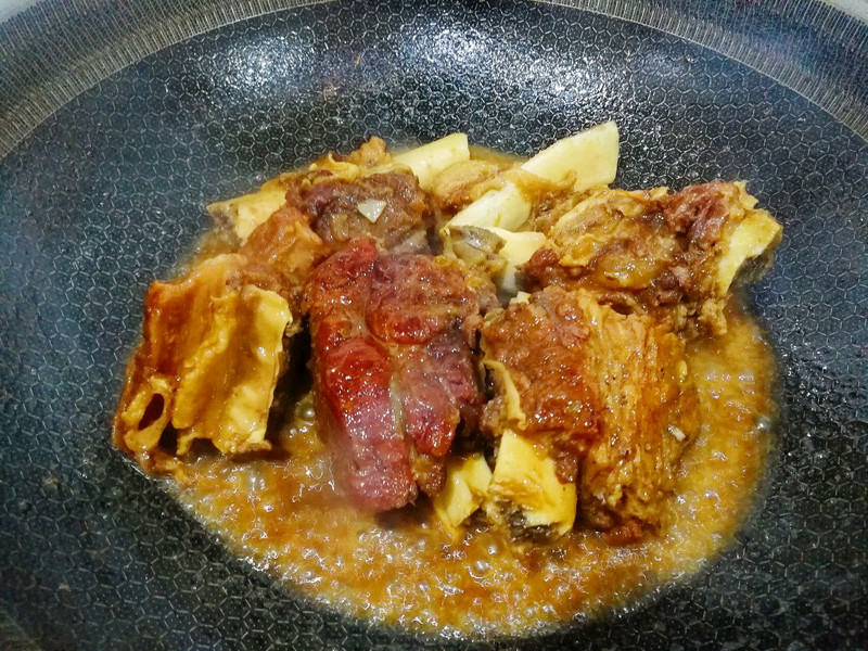红焖牛肋骨