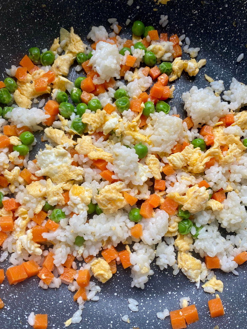 意式番茄味芝士盖牛排炒饭