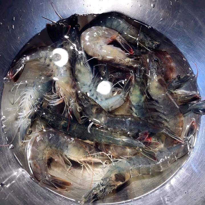 丝瓜鲜虾煲