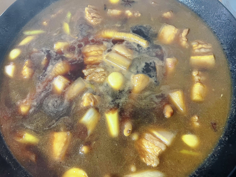家宴硬菜—鲍鱼红烧肉