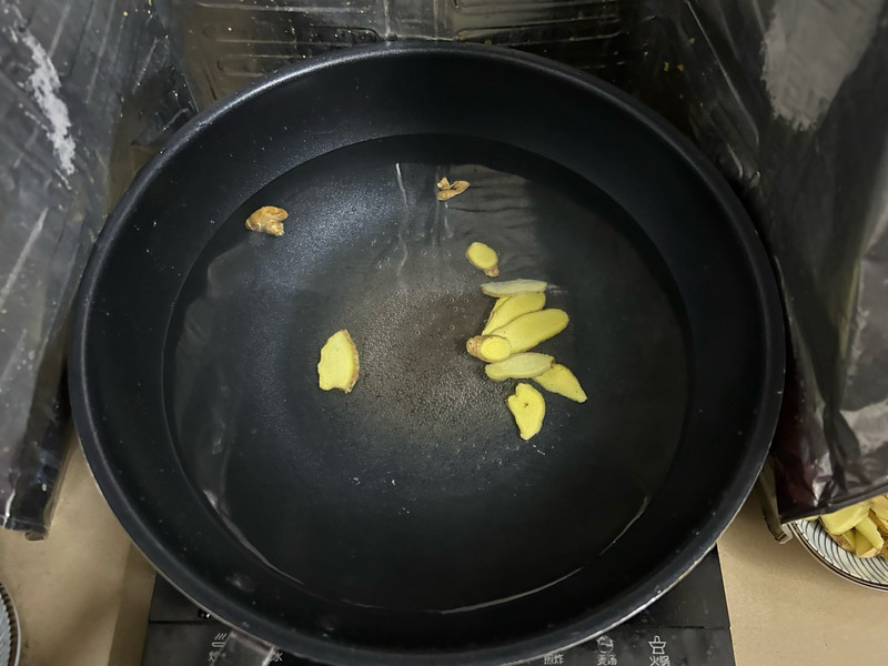 冬天必吃姜母鸭